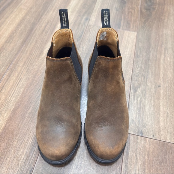 Blundstone antique Brown Chelsea women’s heel Boots - Picture 2 of 9